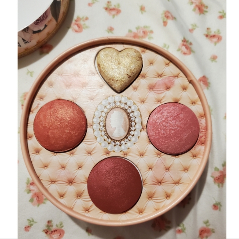 NWOT Pat McGrath x Bridgerton Blush Palette